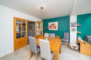 Dining room- click for photo gallery